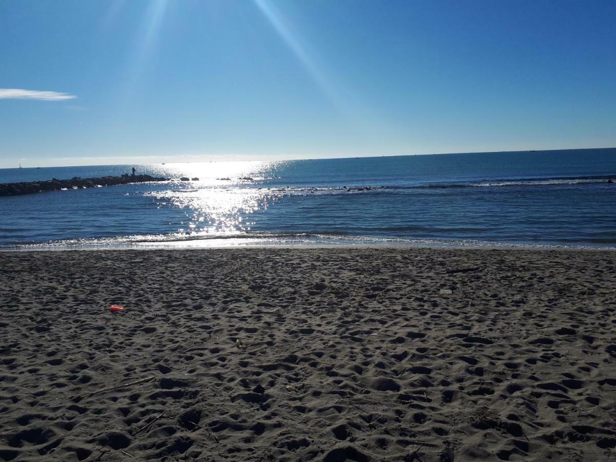 Attico Sul Mediterraneo Lido di Ostia Exterior photo